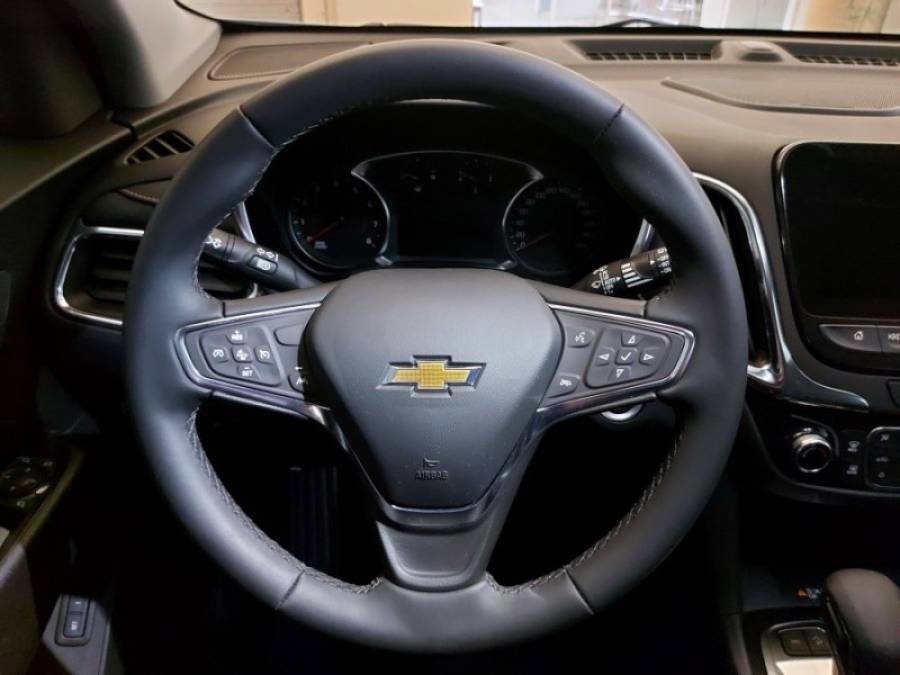 CHEVROLET - EQUINOX - 2023/2024 - Branca - R$ 199.000,00
