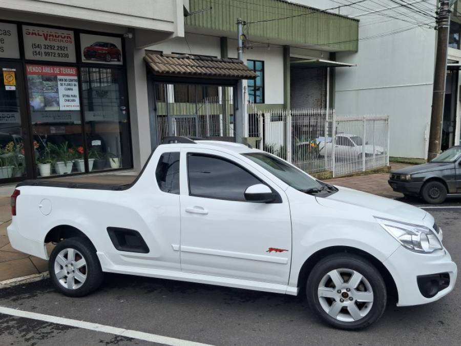 CHEVROLET - MONTANA - 2010/2011 - Branca - R$ 45.000,00