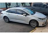 TOYOTA - COROLLA - 2022/2023 - Prata - R$ 131.900,00