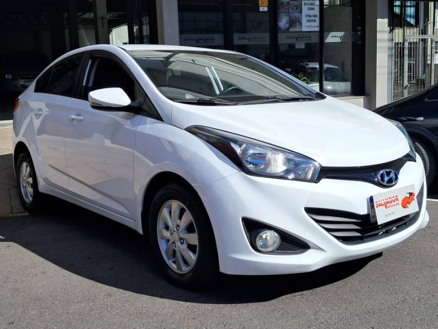HYUNDAI - HB20S - 2015/2015 - Branca - R$ 52.900,00