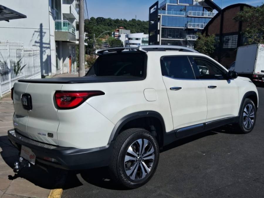 FIAT - TORO - 2024/2024 - Branca - R$ 162.000,00
