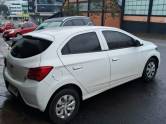 CHEVROLET - ONIX - 2018/2018 - Branca - R$ 55.900,00