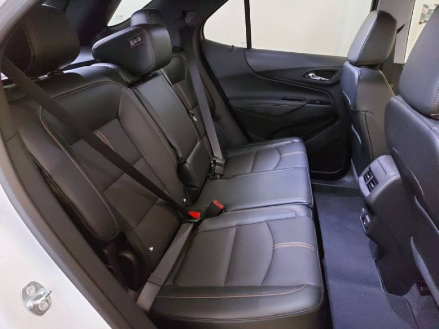 CHEVROLET - EQUINOX - 2023/2024 - Branca - R$ 199.000,00