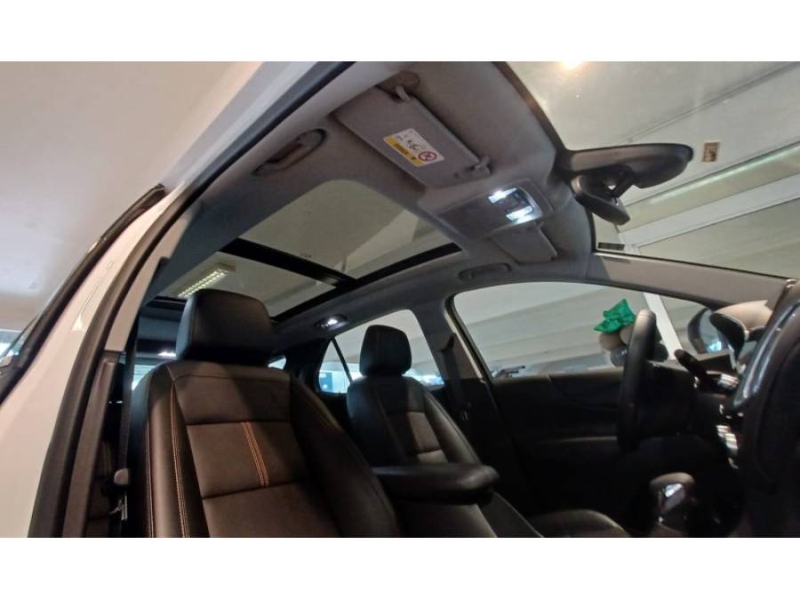CHEVROLET - EQUINOX - 2023/2024 - Branca - R$ 199.000,00