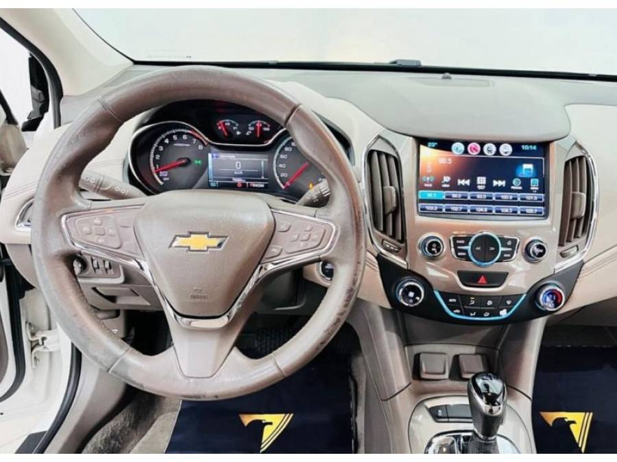 CHEVROLET - CRUZE - 2016/2017 - Branca - R$ 84.900,00