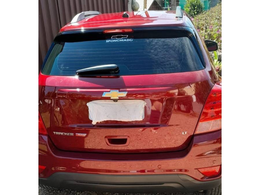 CHEVROLET - TRACKER - 2017/2018 - Vermelha - R$ 84.900,00