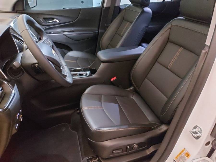 CHEVROLET - EQUINOX - 2023/2024 - Branca - R$ 199.000,00