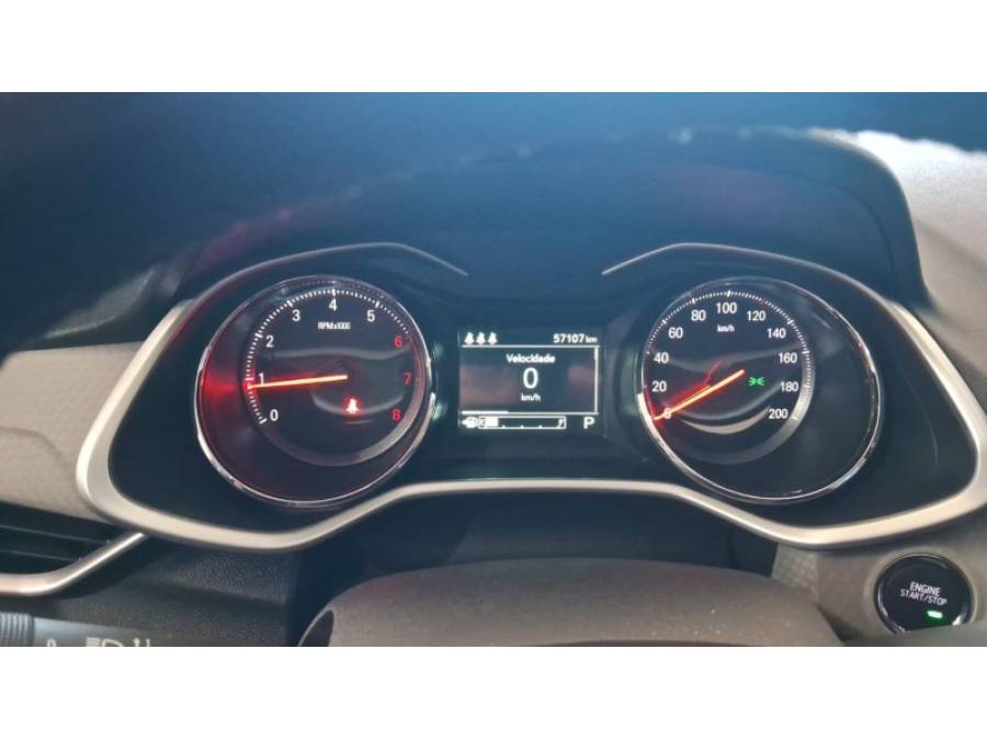 CHEVROLET - ONIX - 2020/2020 - Prata - R$ 81.900,00