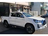 TOYOTA - HILUX - 2021/2021 - Branca - R$ 170.000,00
