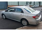 TOYOTA - COROLLA - 2013/2014 - Prata - R$ 75.900,00