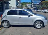 TOYOTA - ETIOS - 2013/2014 - Prata - R$ 44.900,00