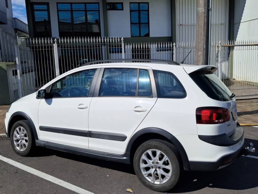 VOLKSWAGEN - SPACE CROSS - 2014/2014 - Branca - R$ 54.000,00