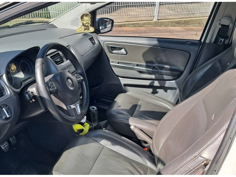 VOLKSWAGEN - SPACE CROSS - 2014/2014 - Branca - R$ 52.900,00