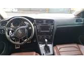 VOLKSWAGEN - GOLF - 2014/2015 - Branca - R$ 81.000,00