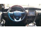 TOYOTA - HILUX SW4 - 2018/2018 - Branca - R$ 219.000,00