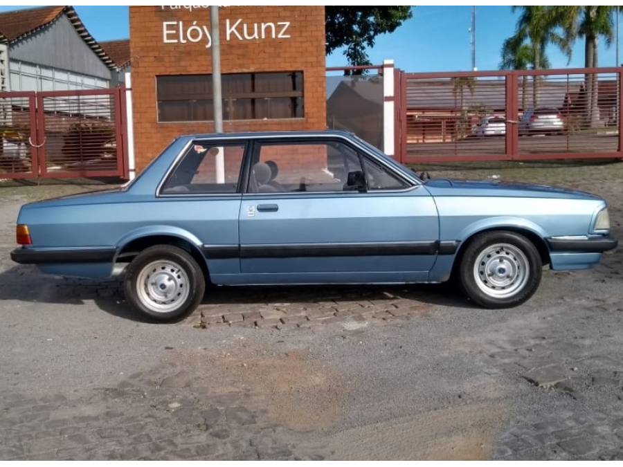 FORD - DEL REY - 1985/1985 - Azul - R$ 31.000,00