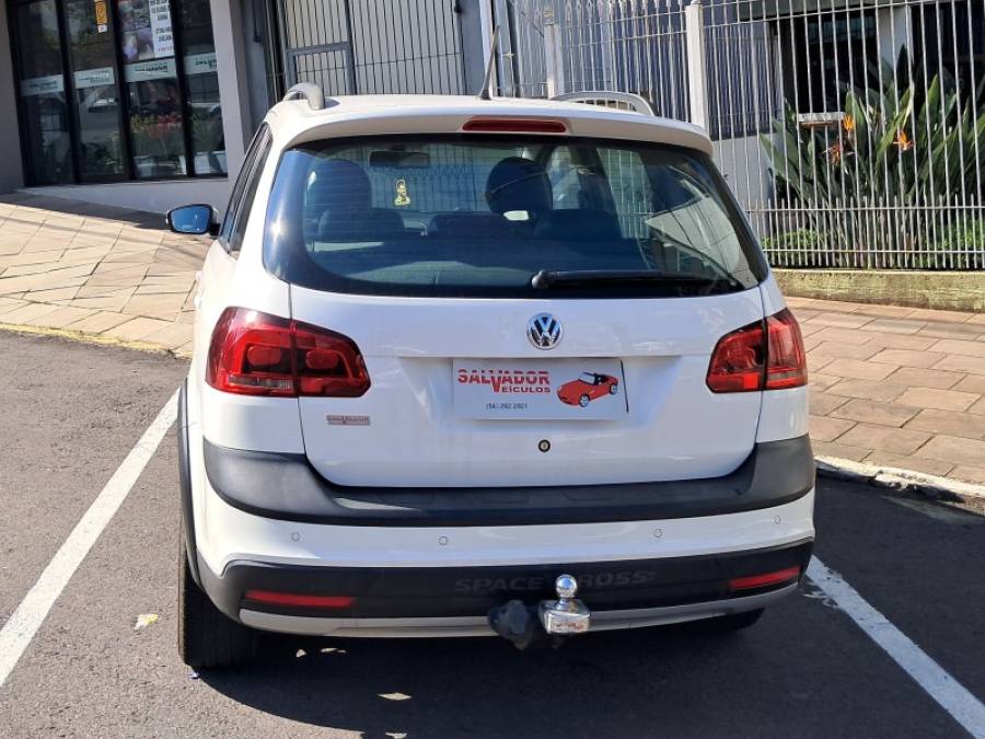 VOLKSWAGEN - SPACE CROSS - 2014/2014 - Branca - R$ 52.900,00
