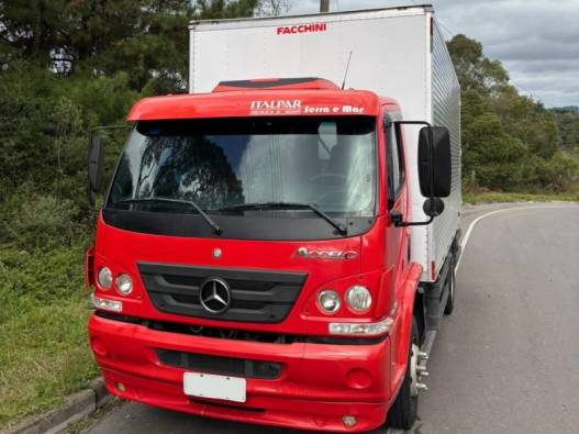 MERCEDES-BENZ - ACCELO 1016 - 2012/2012 - Vermelha - Sob Consulta